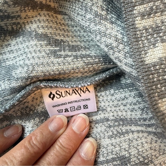 Santana classic Gray and Cream Patterned Women's Sweater Vest Size Large - Picture 4 of 7